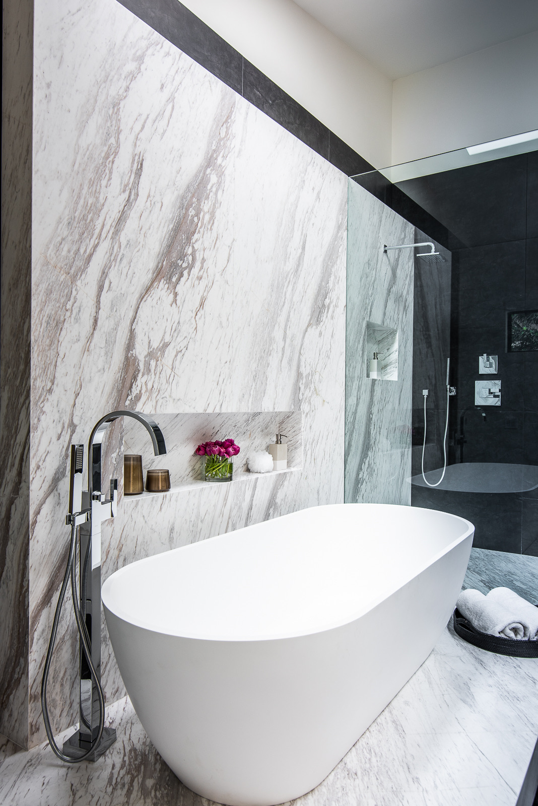 Beautiful bathtub design | Ecay Design